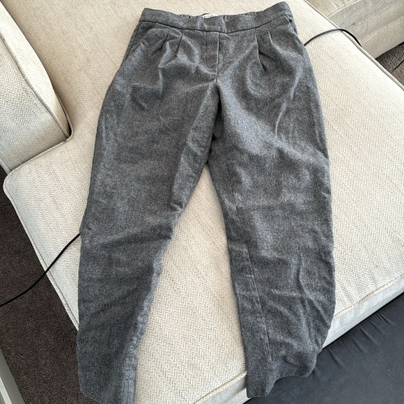 Babaton Cropped Grey Pants - Picture 1 of 4